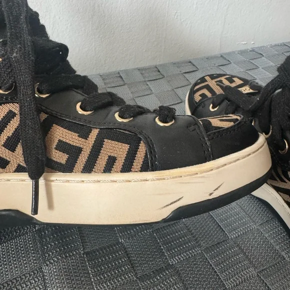 Guess Black and Tan Patterned High-Tops - Picture 5 of 7